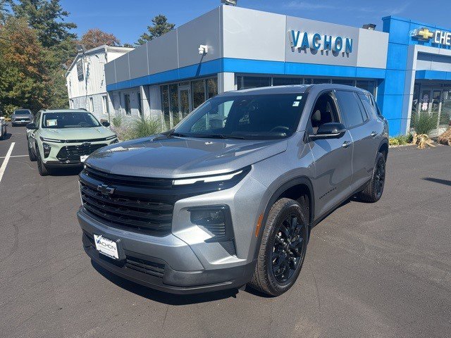 Certified 2024 Chevrolet Traverse LS w/ Midnight/Sport Edition