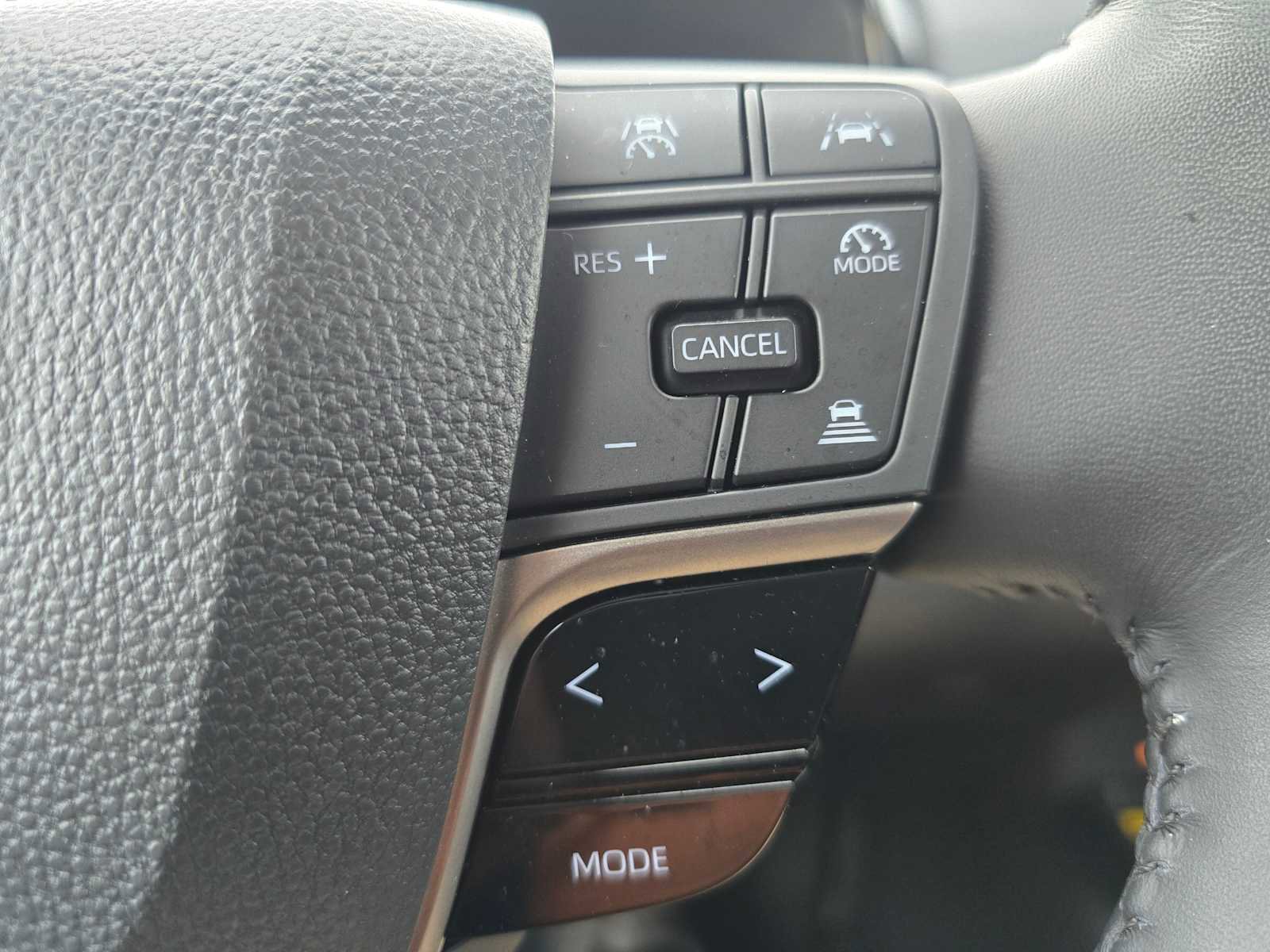 Used 2026 Toyota Camry LE w/ Convenience Package image 34