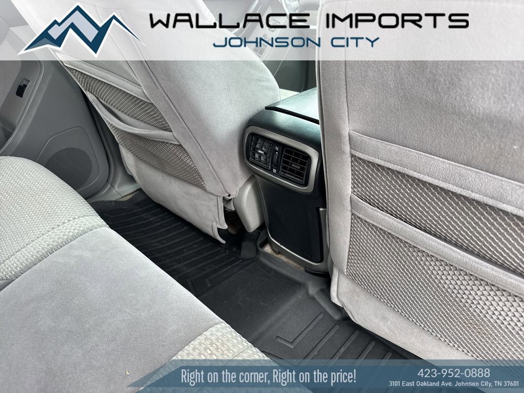 Used 2005 Toyota 4Runner Limited image 35