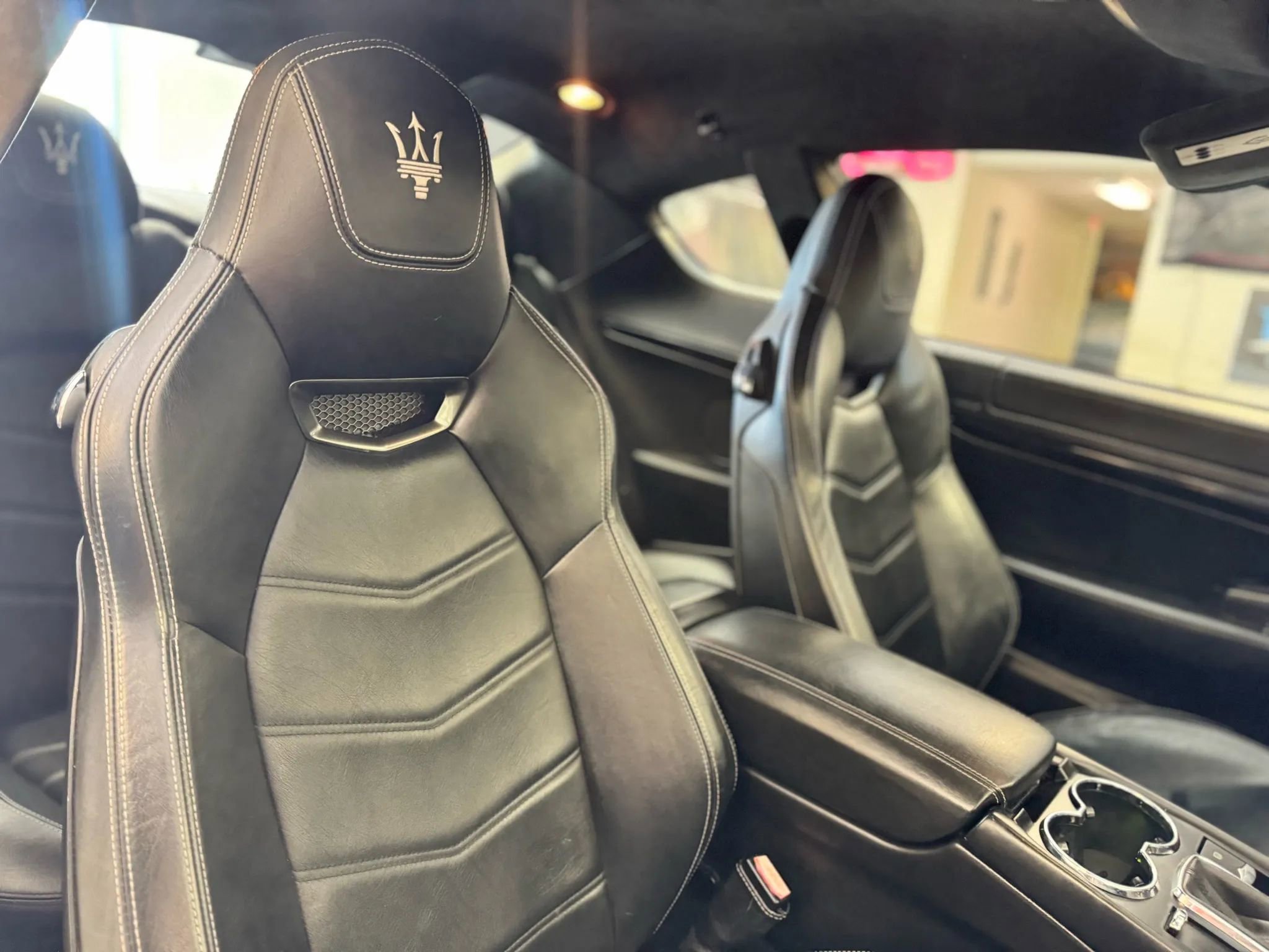 Used 2014 Maserati GranTurismo MC image 21