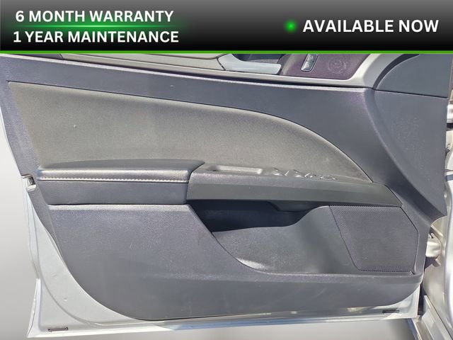 Used 2020 Ford Fusion SE image 16