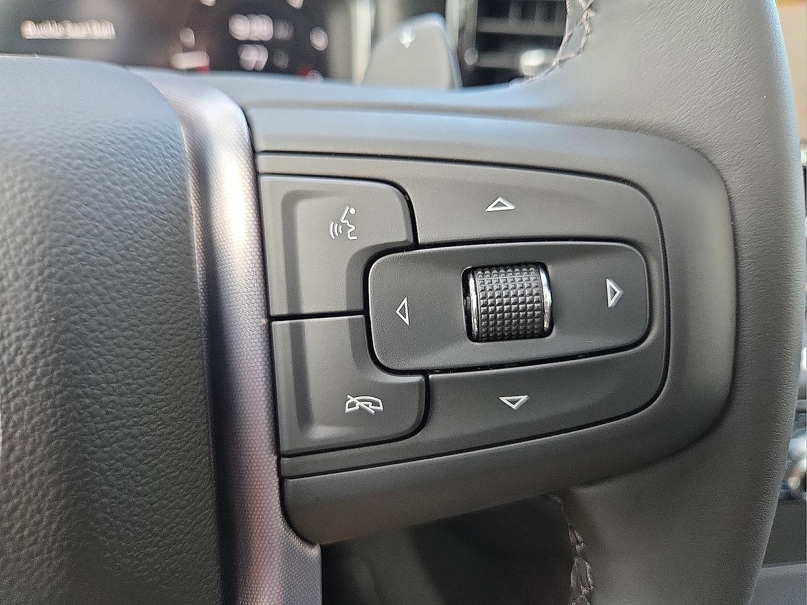 Used 2026 GMC Sierra 1500 SLT w/ SLT Premium Package image 18