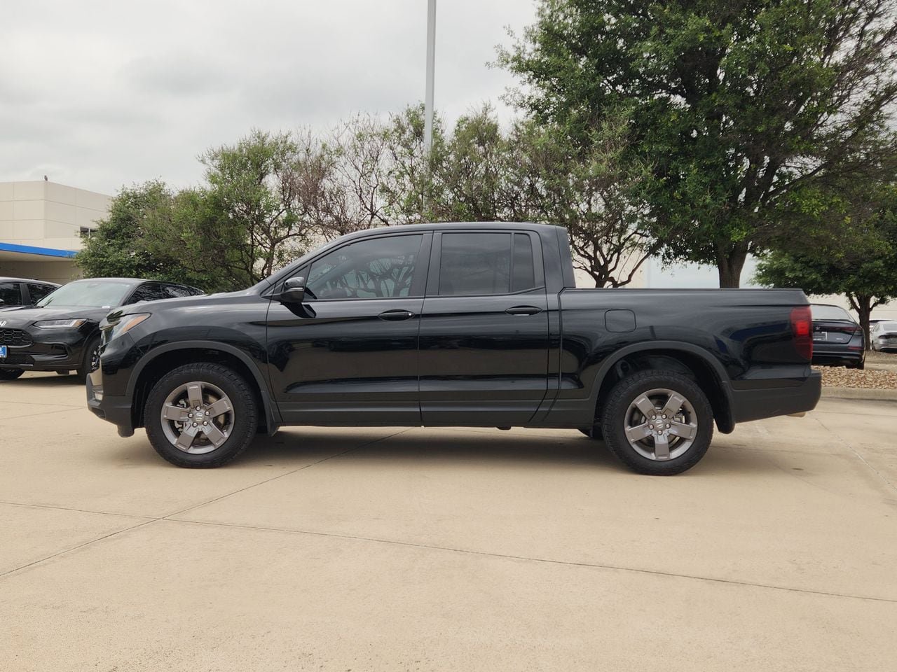 Certified 2025 Honda Ridgeline TrailSport image 4