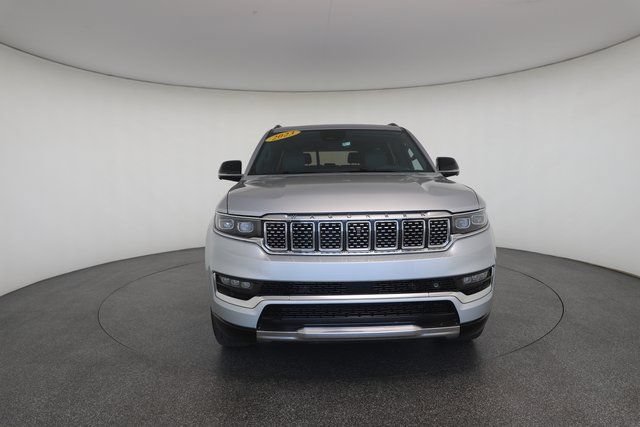 Used 2023 Jeep Grand Wagoneer Series III AWD/4WD image 30