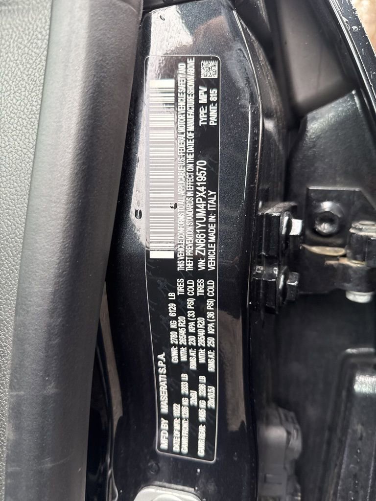 Used 2023 Maserati Levante Modena image 15