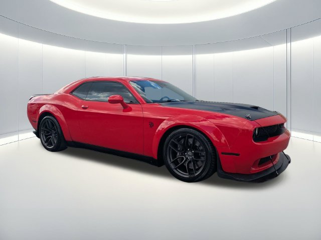 Used 2018 Dodge Challenger SRT Hellcat RWD image 8