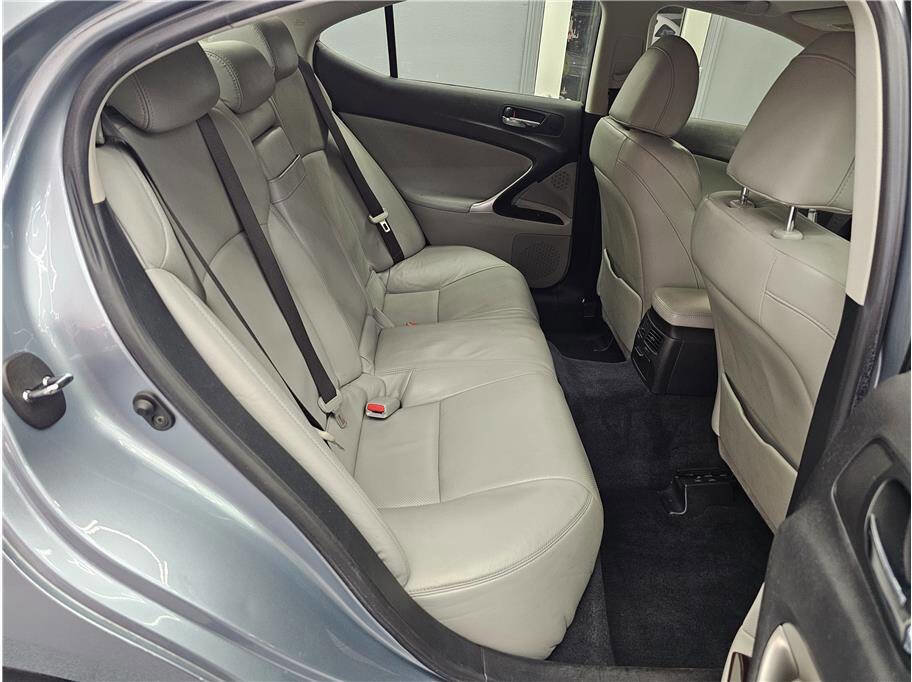 Used 2007 Lexus IS 250 RWD image 12
