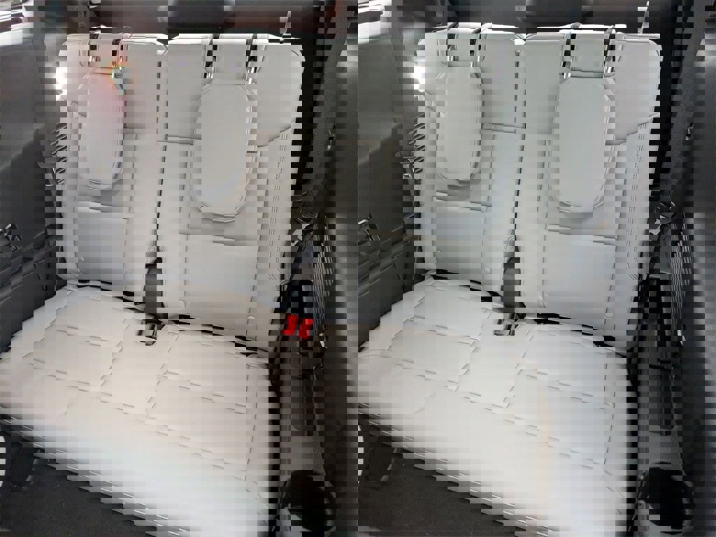 New 2026 Ford Explorer Active image 44