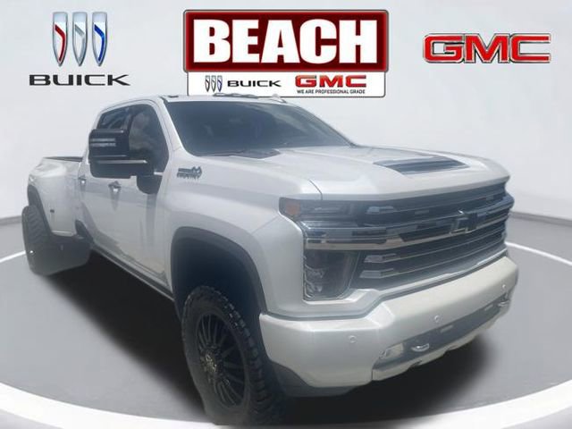 Used 2022 Chevrolet Silverado 3500 High Country AWD/4WD image 3