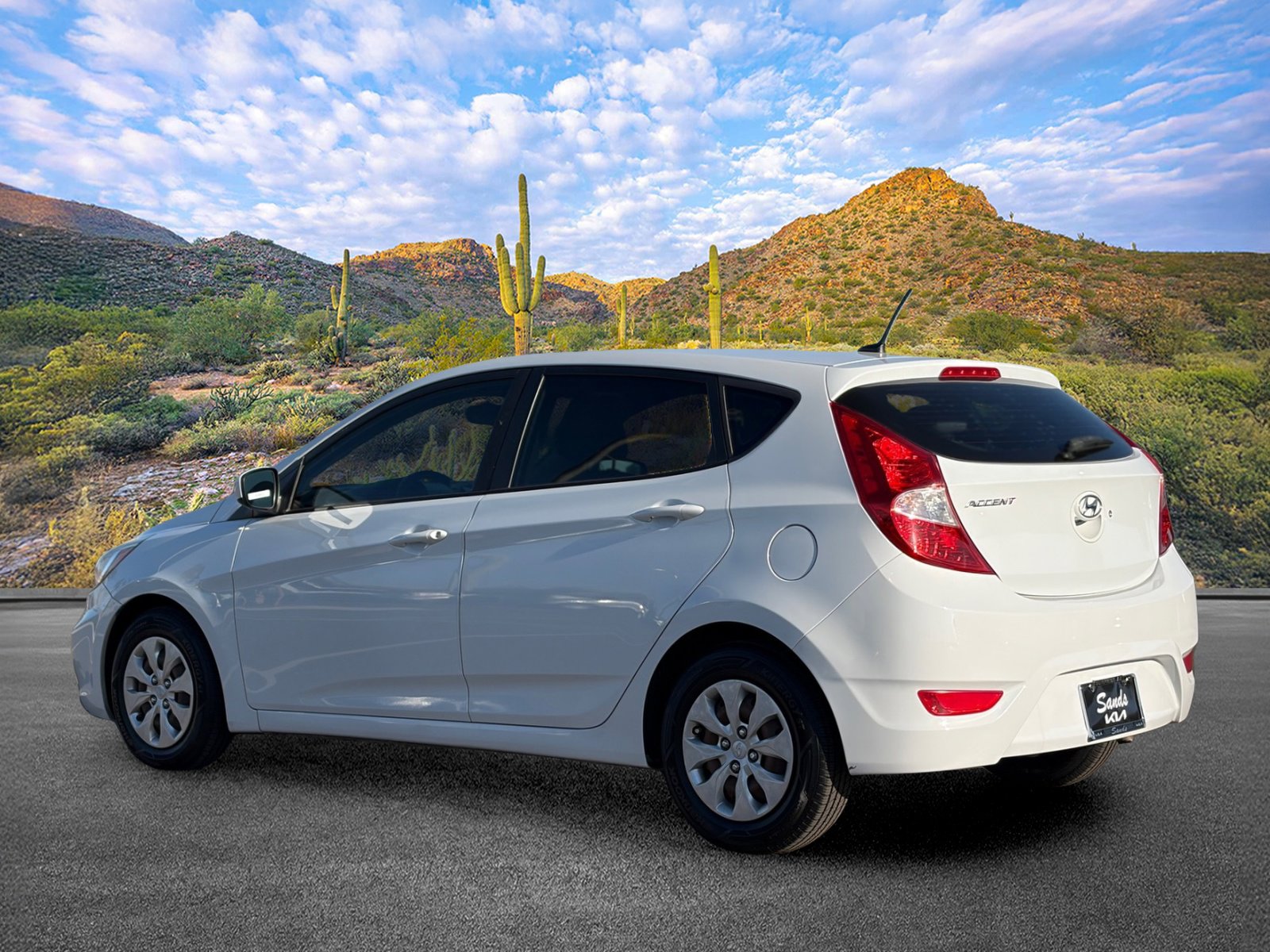 Used 2017 Hyundai Accent SE FWD image 8