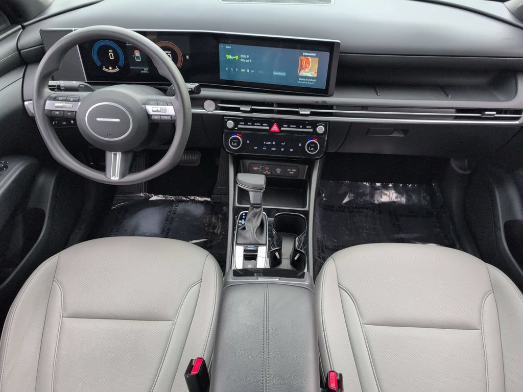 Used 2025 Hyundai Santa Cruz SEL FWD image 25