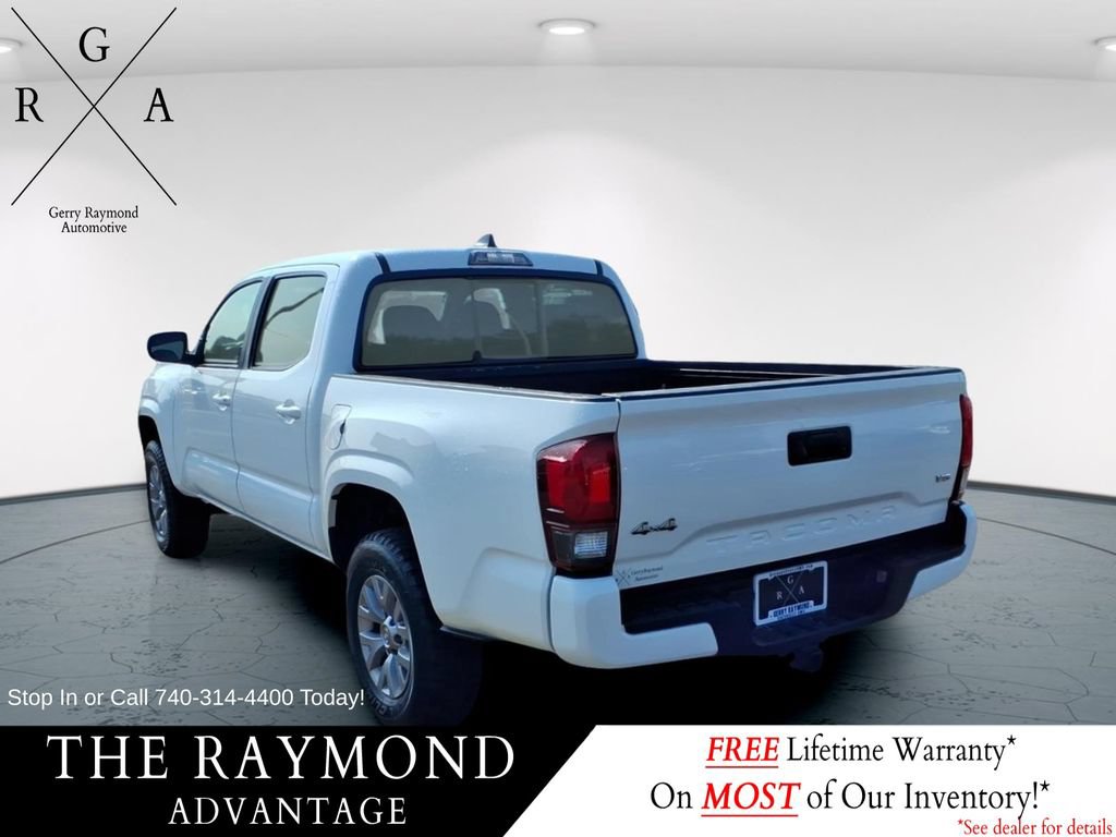 Used 2022 Toyota Tacoma SR AWD/4WD image 5