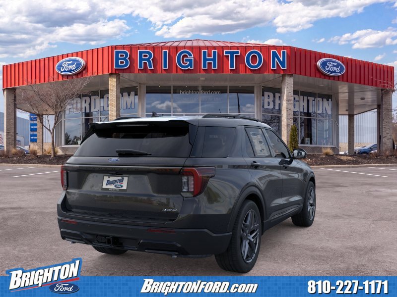 New 2026 Ford Explorer ST-Line w/ ST-Line Street Pack AWD/4WD image 7