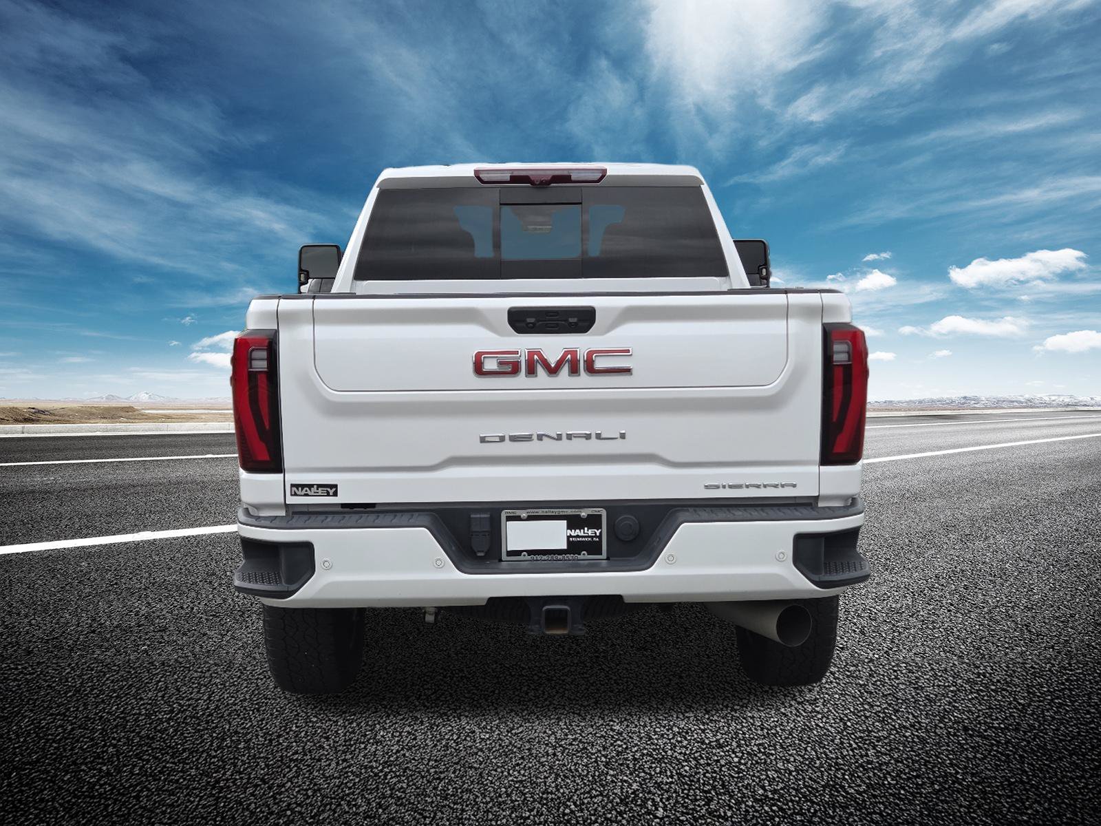 Used 2024 GMC Sierra 2500 Denali w/ Denali Reserve Package AWD/4WD image 21