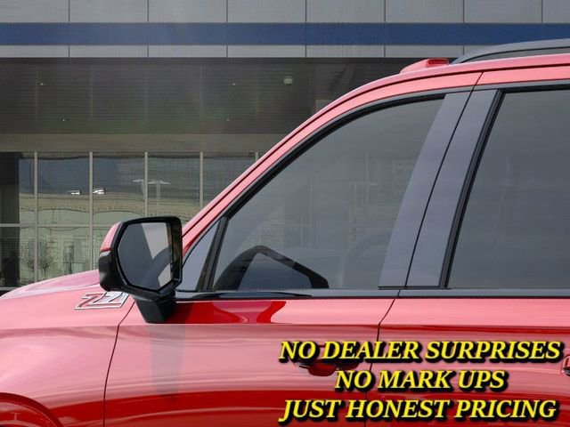 New 2026 Chevrolet Suburban Z71 w/ Comfort Package image 8