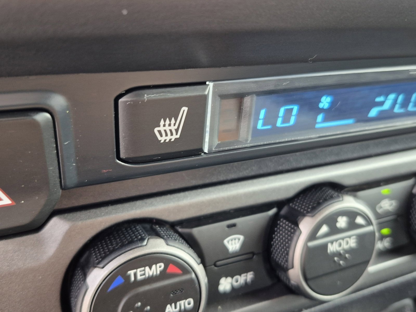 Certified 2021 Toyota Tacoma TRD Off-Road w/ TRD Premium Off Road Package image 31