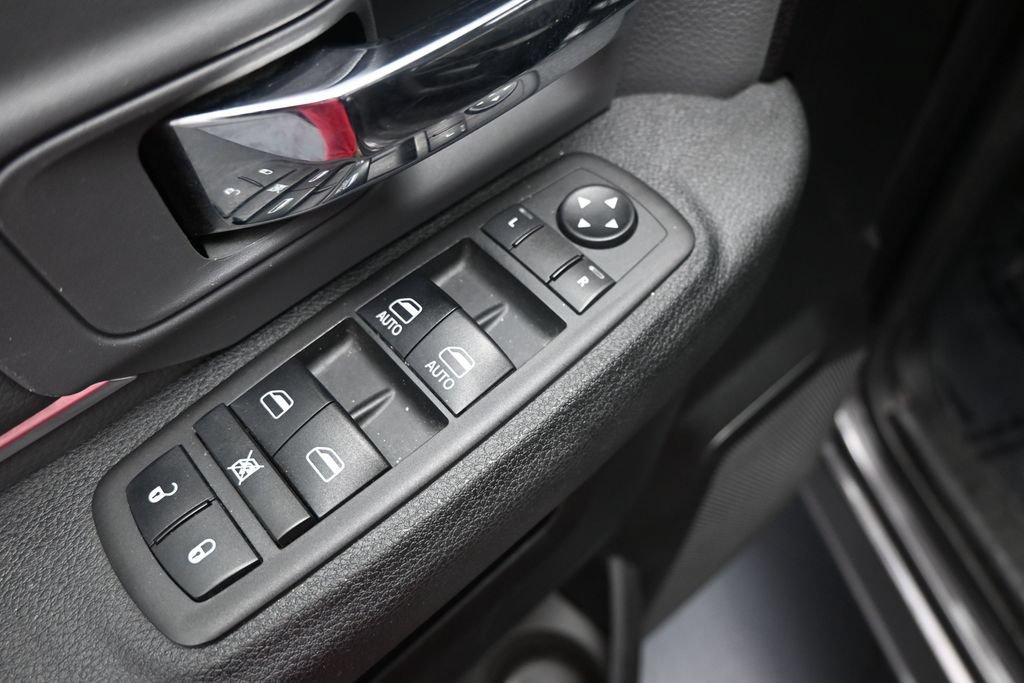 Used 2024 RAM 1500 Classic SLT RWD image 17