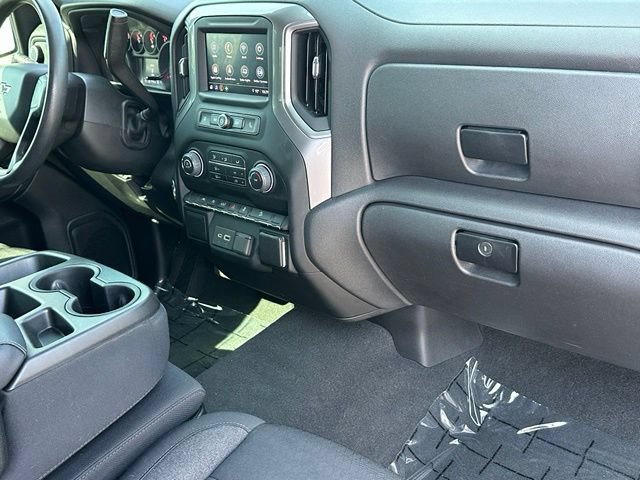 Used 2022 Chevrolet Silverado 1500 Custom Trail Boss w/ LPO, Dark Essentials Package AWD/4WD image 11