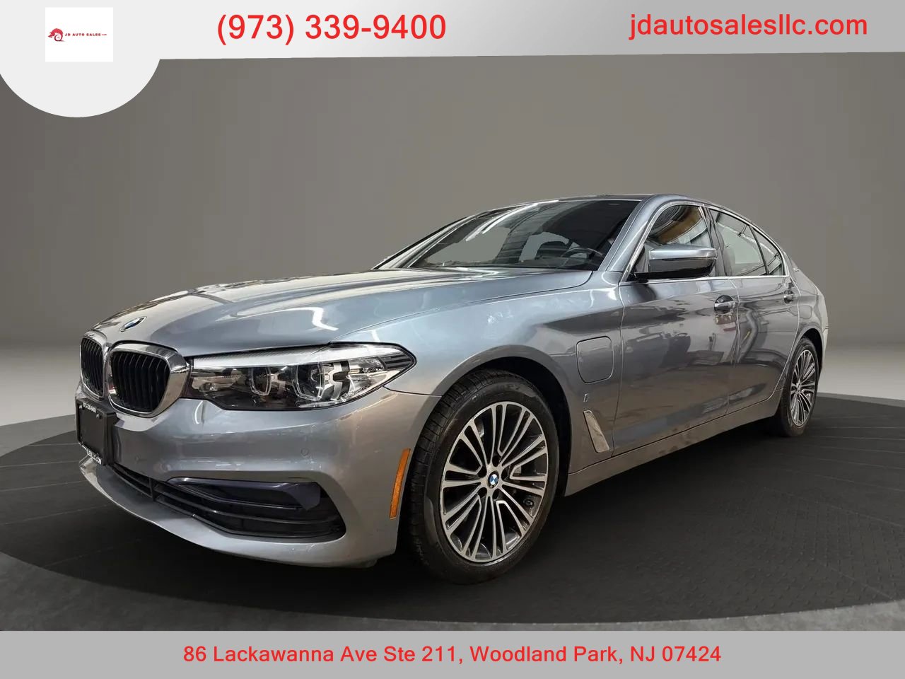 Used 2019 BMW 530e xDrive w/ Convenience Package image 1