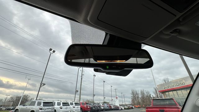 Used 2024 Toyota 4Runner Limited image 26