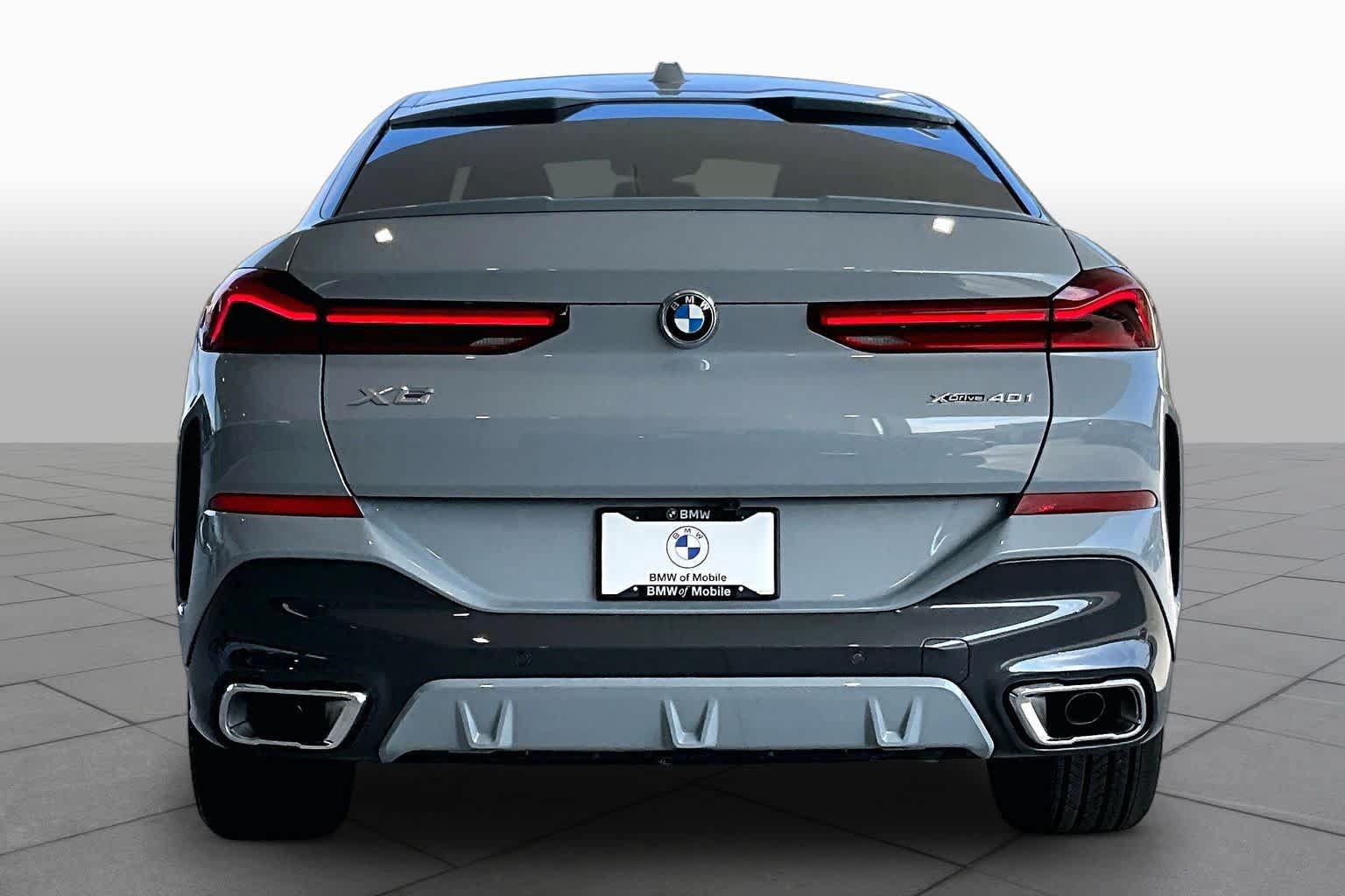 Used 2026 BMW X6 xDrive40i AWD/4WD image 4