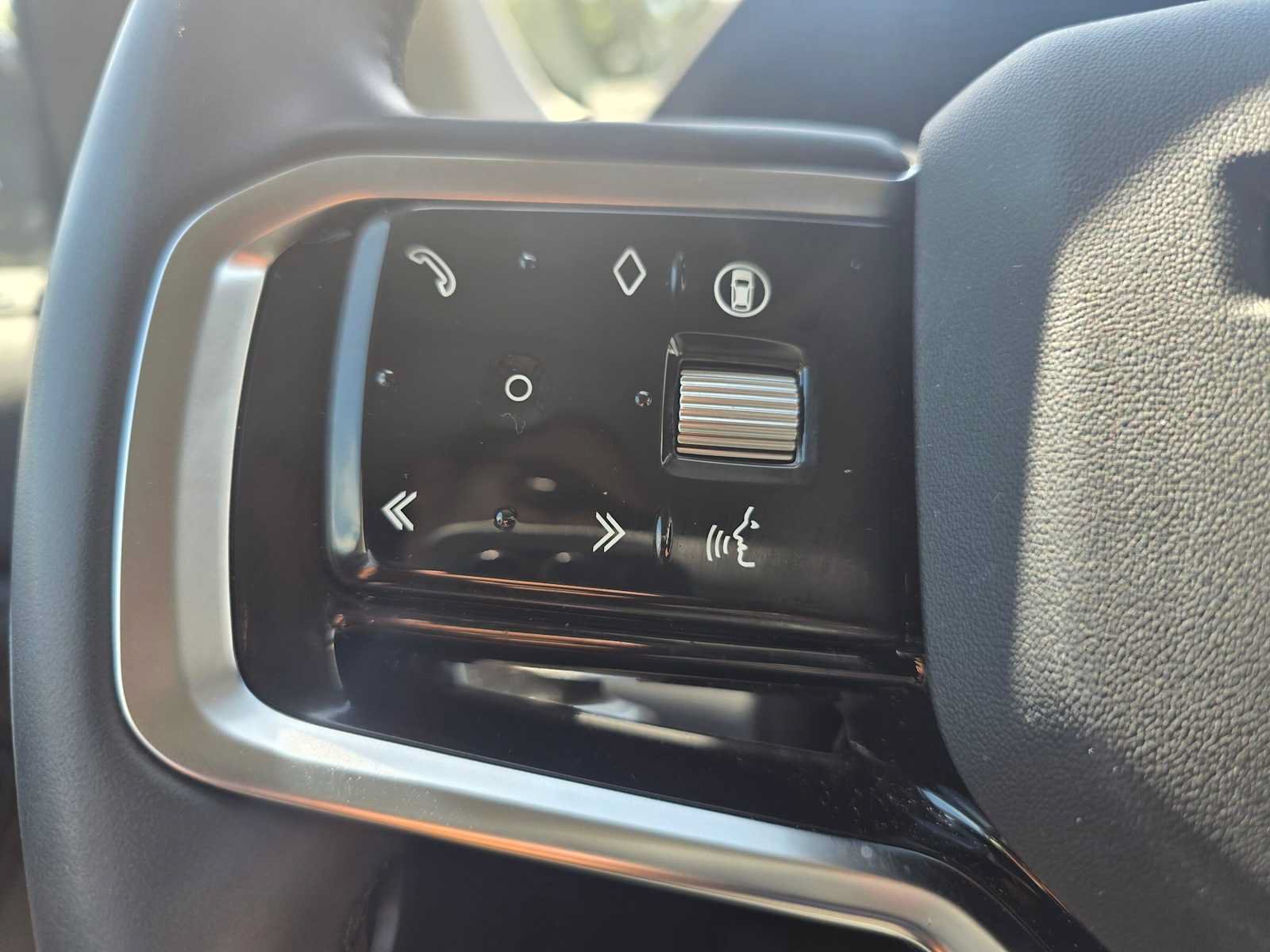 Used 2024 Land Rover Discovery Sport S AWD/4WD image 34