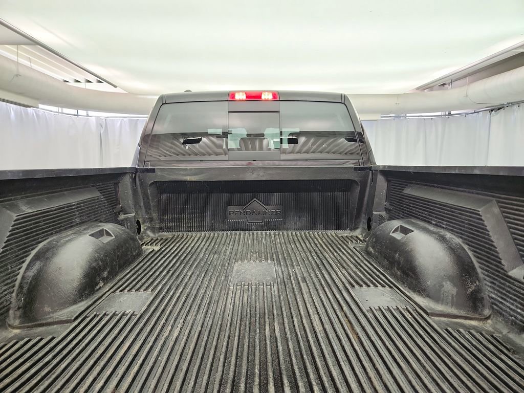 Used 2019 RAM 1500 Classic SLT AWD/4WD image 26