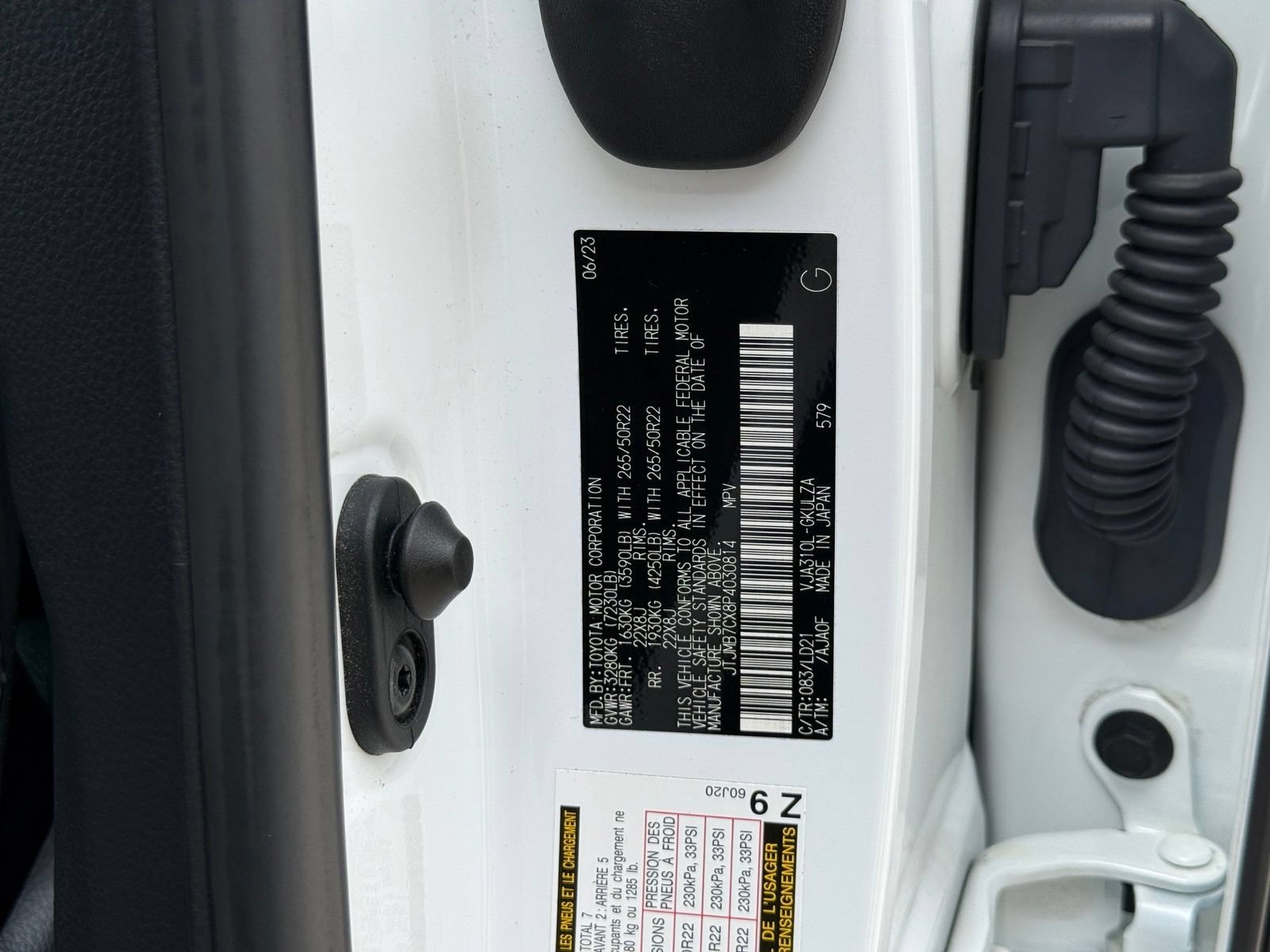 Used 2023 Lexus LX 600 F Sport w/ Accessory Package (Z1) AWD/4WD image 46
