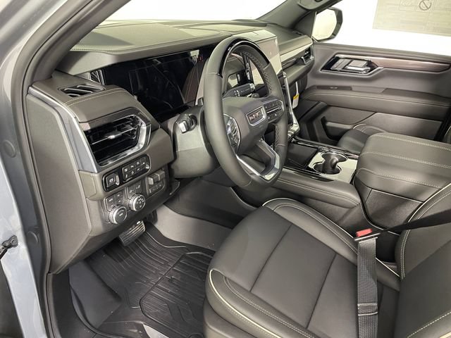 Certified 2026 GMC Yukon Elevation w/ Elevation Premium Package AWD/4WD image 3