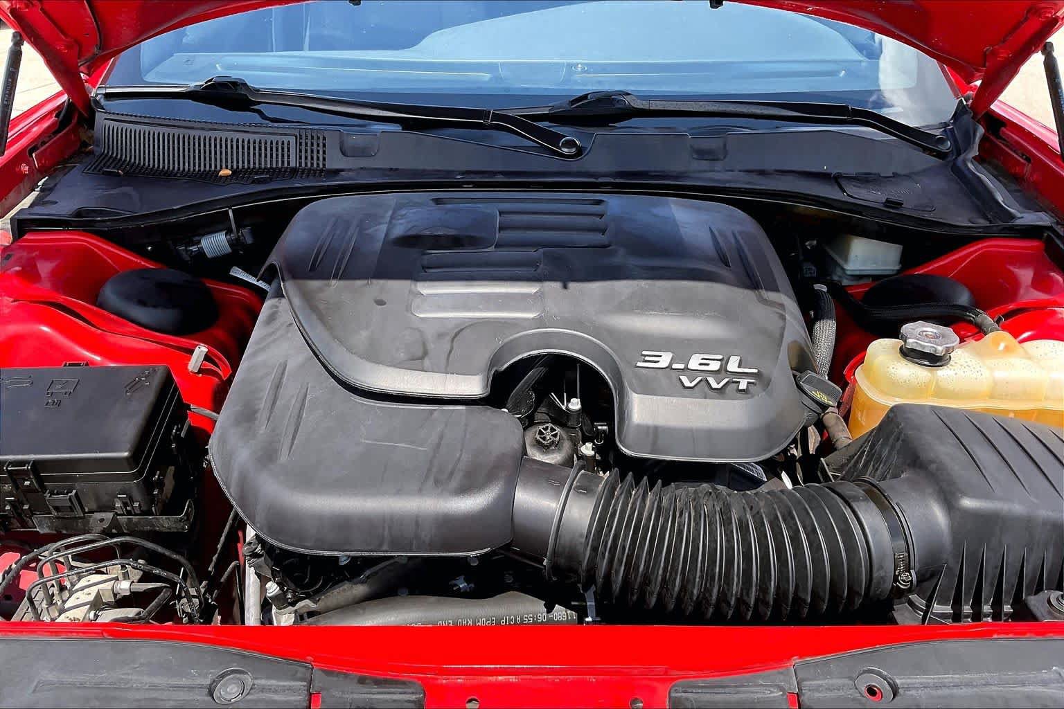 Used 2022 Dodge Charger SXT RWD image 28