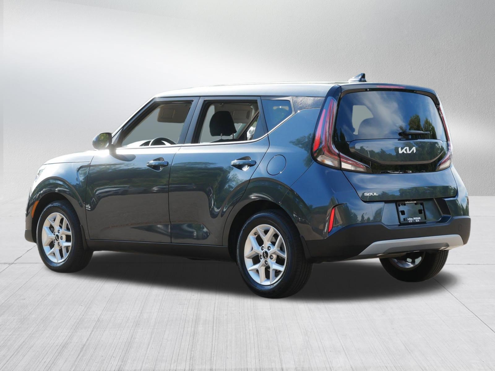 Certified 2024 Kia Soul LX w/ Option Group 015 FWD image 5