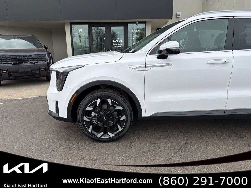 New 2026 Kia Sorento EX AWD/4WD image 10