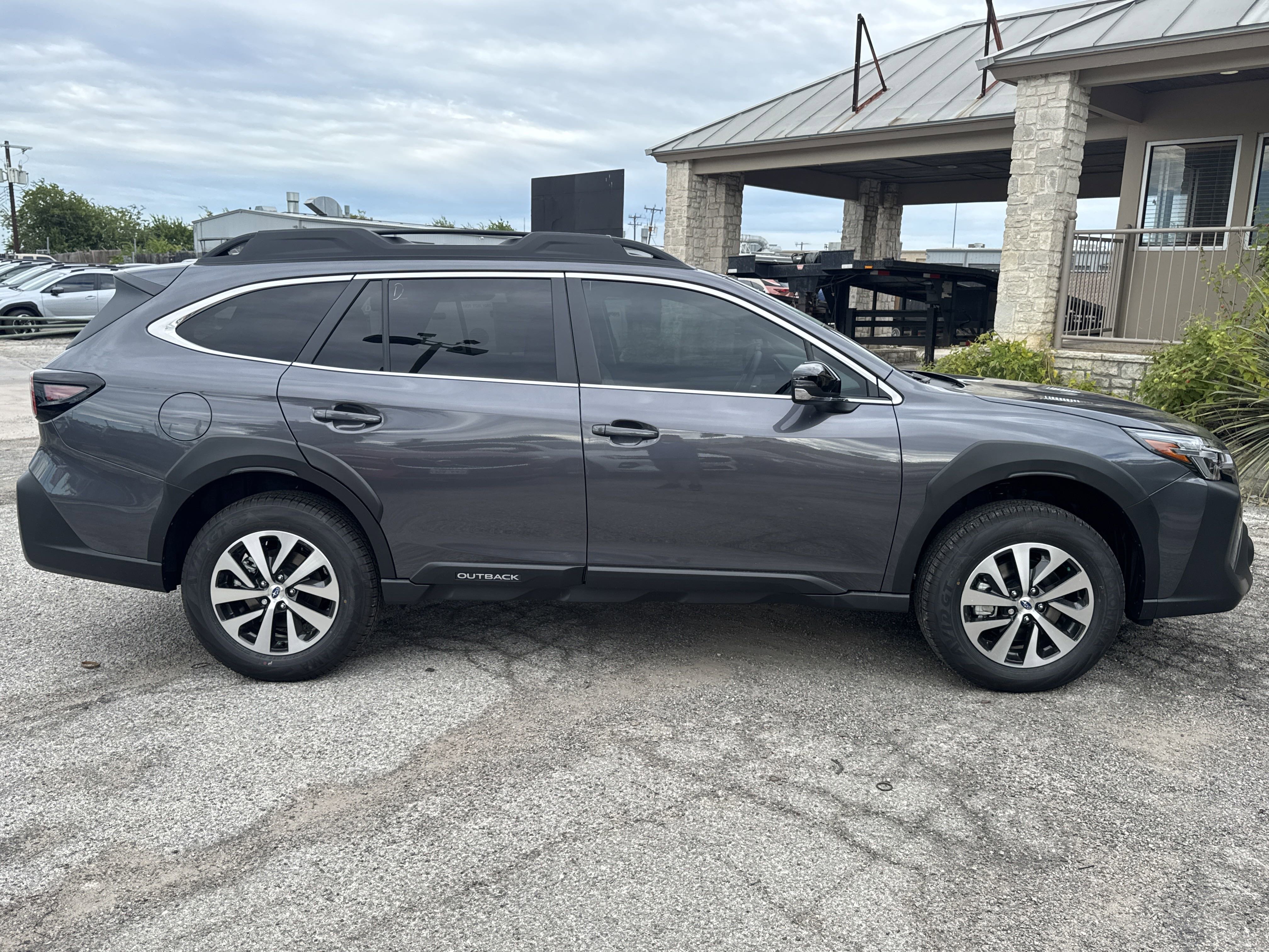 New 2025 Subaru Outback Premium image 2
