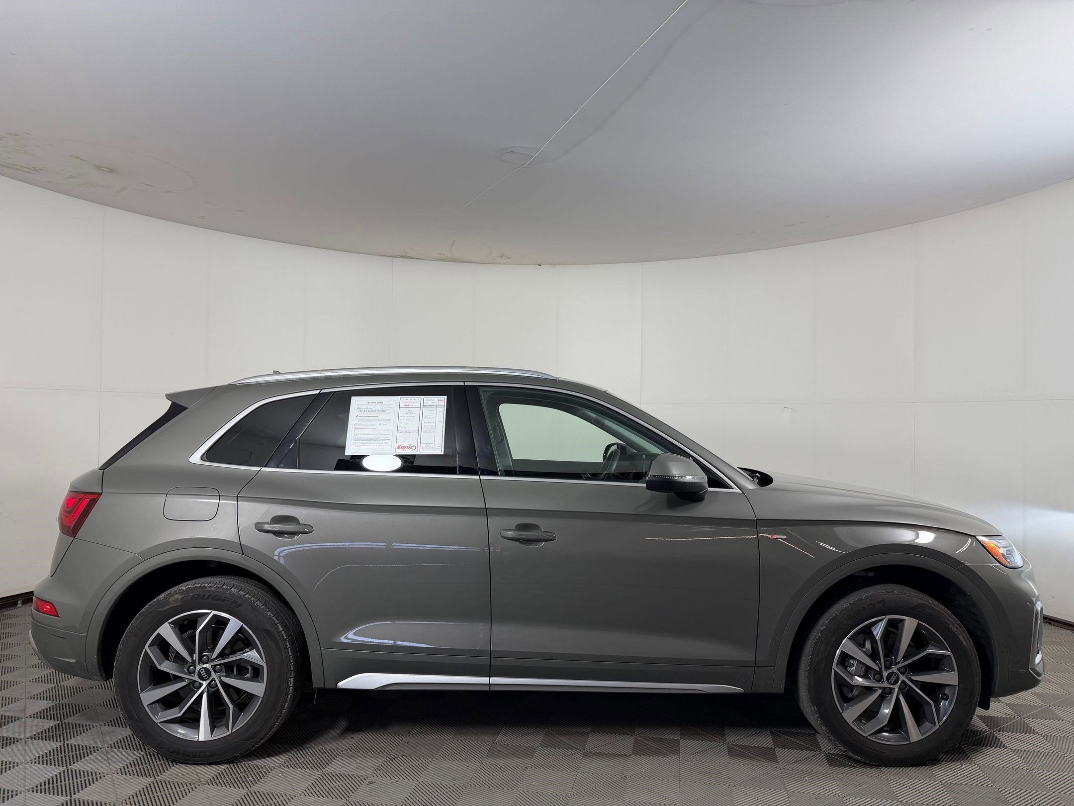 Certified 2023 Audi Q5 2.0T Premium Plus w/ Premium Plus Package image 8