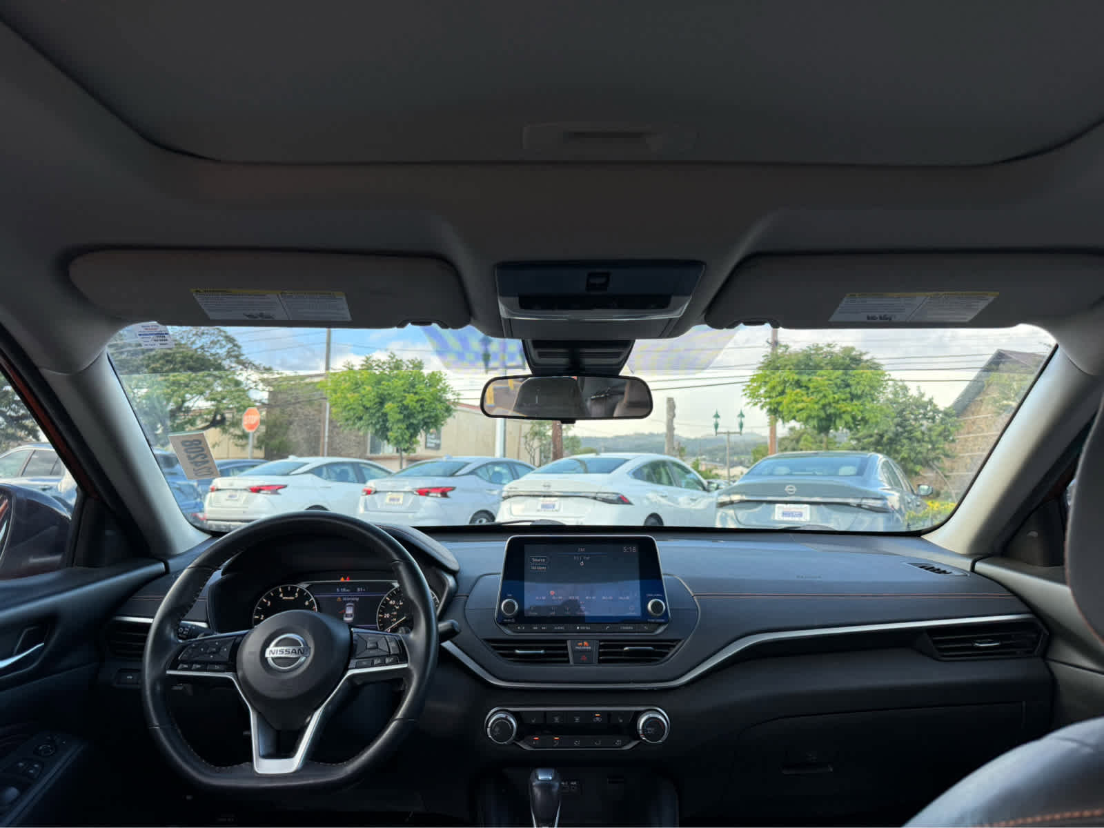 Used 2021 Nissan Altima 2.5 SR w/ SR Premium Package FWD image 10