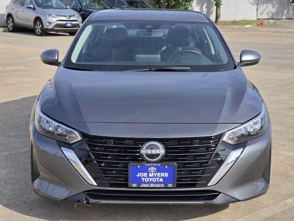 Used 2025 Nissan Sentra SV w/ All-Weather Package FWD image 3