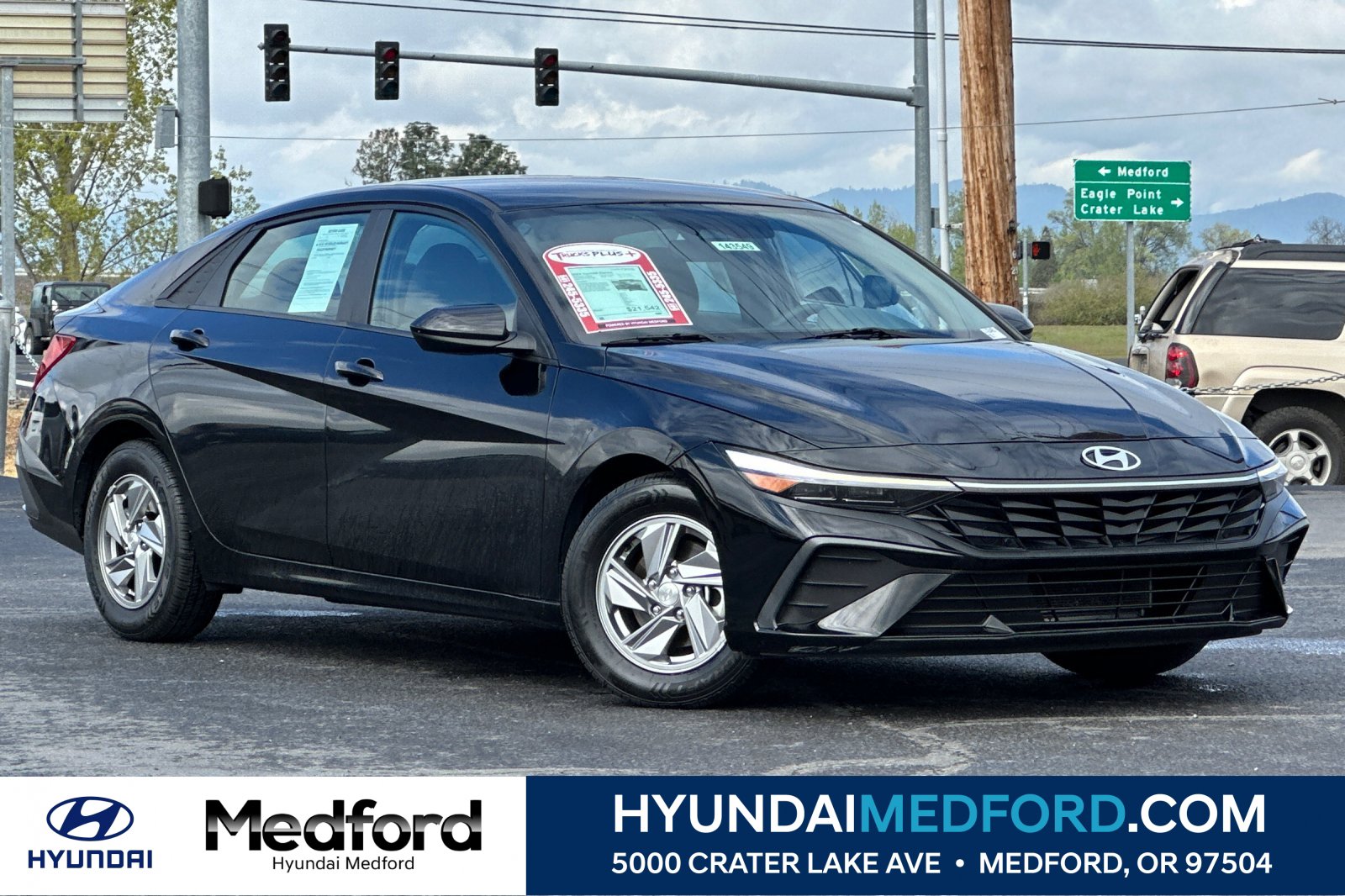 Certified 2024 Hyundai Elantra SE