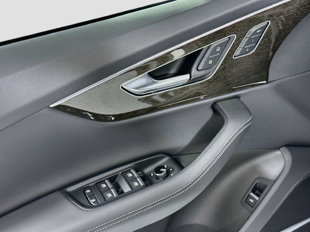 New 2026 Audi Q7 Premium Plus AWD/4WD image 25