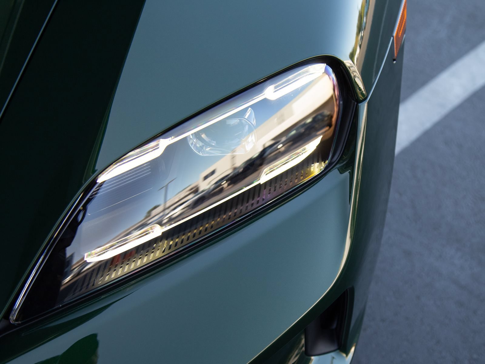 New 2026 Porsche Taycan AWD/4WD image 13
