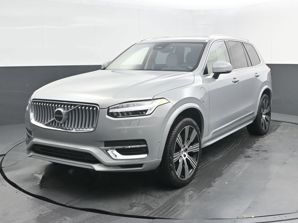 Certified 2025 Volvo XC90 T8 Plus w/ Protection Package Premier AWD/4WD video 1