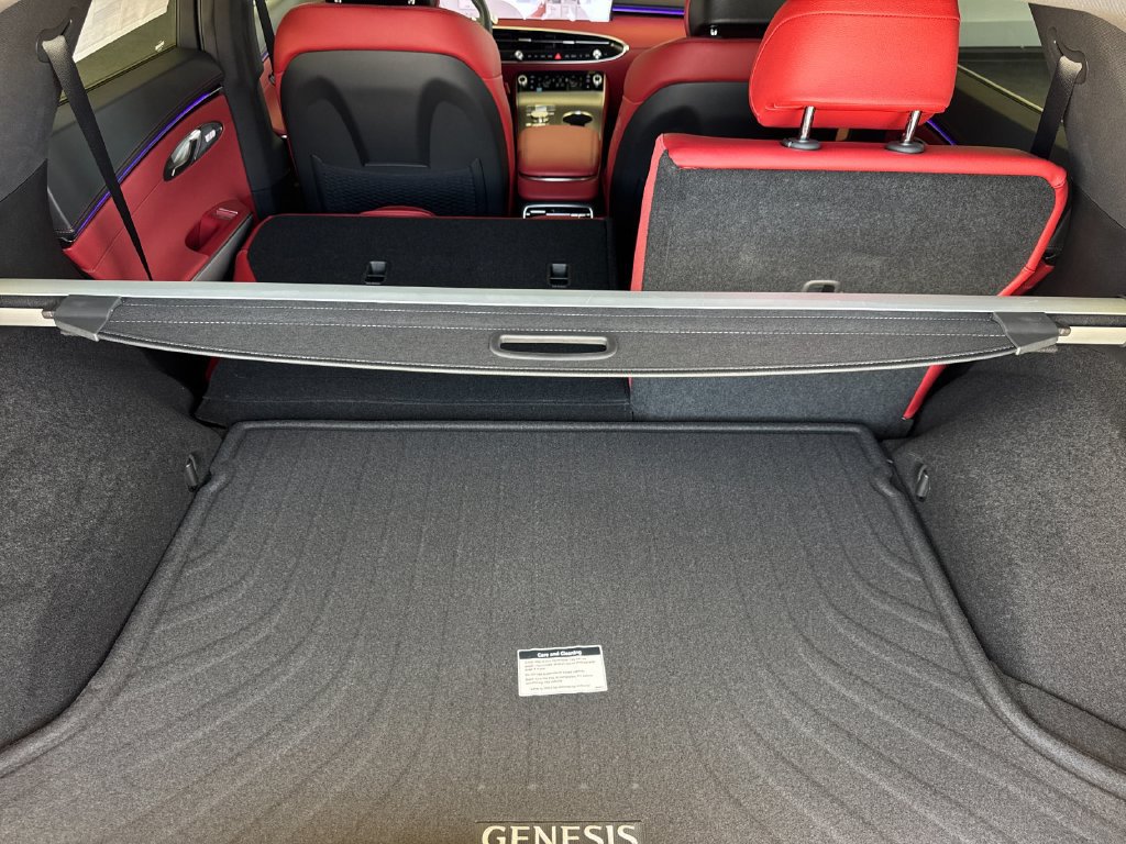 New 2026 Genesis GV70 3.5T Sport Advanced AWD/4WD image 15