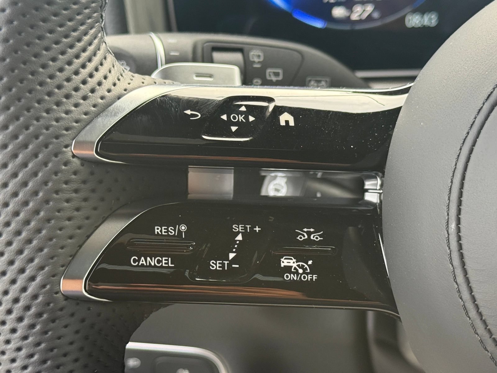 New 2026 Mercedes-Benz G 580 w/ EQ Technology image 21