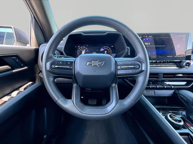 Used 2024 Chevrolet Colorado Trail Boss AWD/4WD image 17