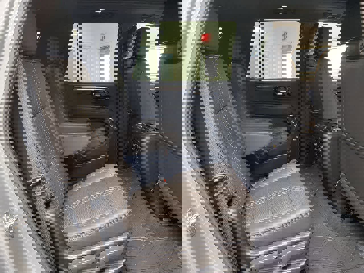 Used 2025 Chevrolet Tahoe High Country image 18