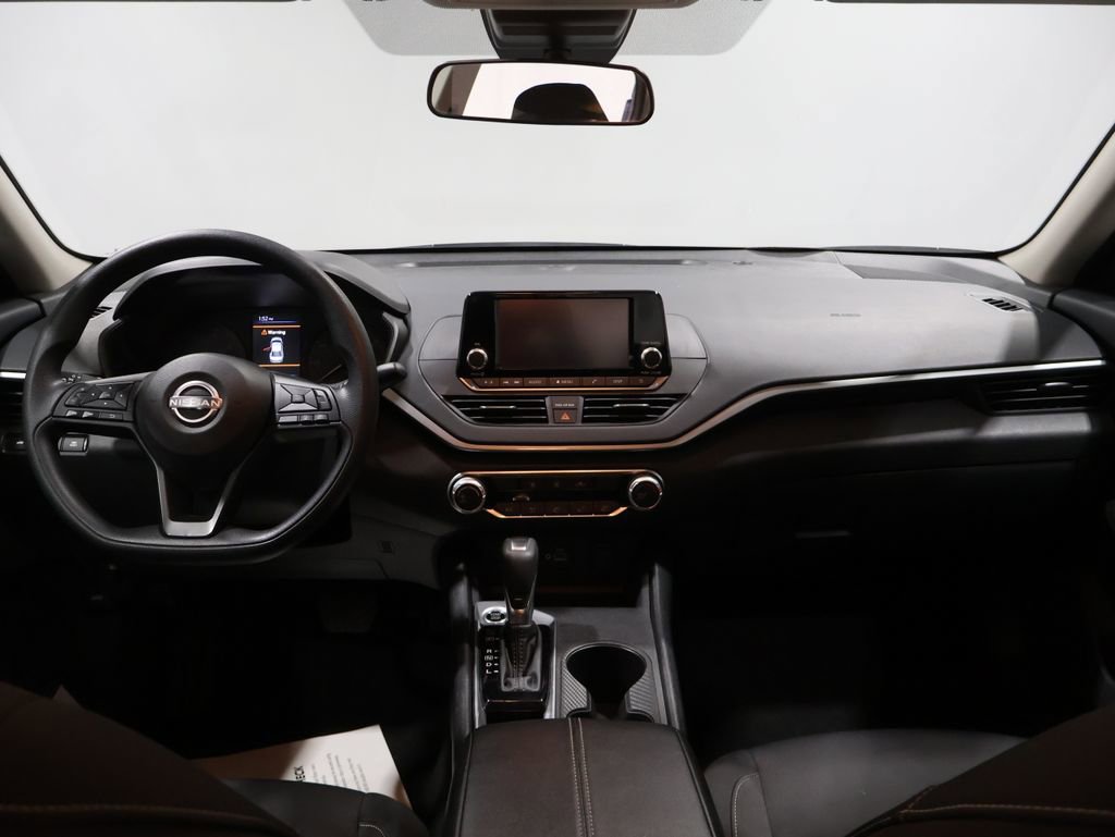 Used 2024 Nissan Altima 2.5 S image 15