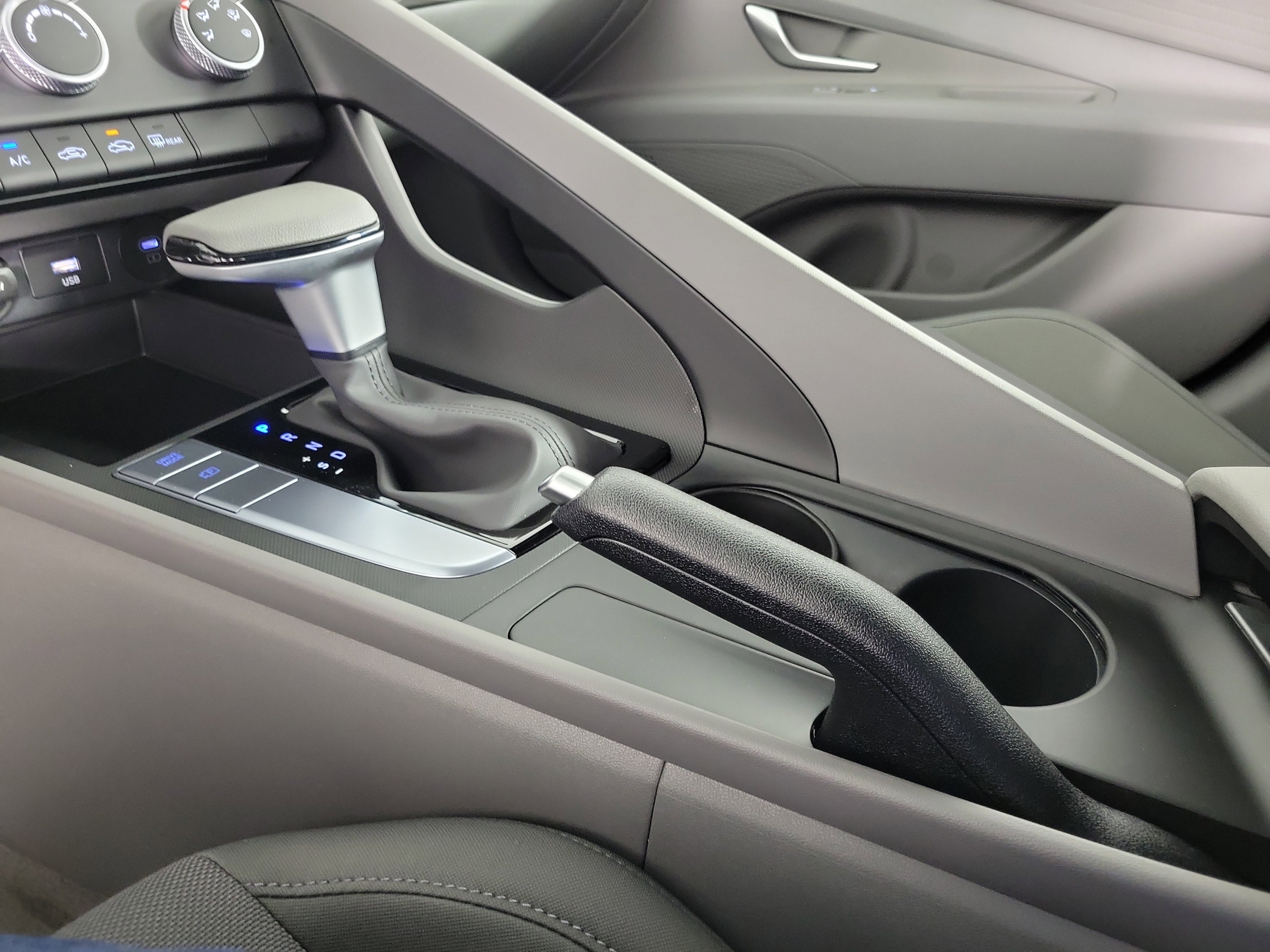 New 2026 Hyundai Elantra SE image 19