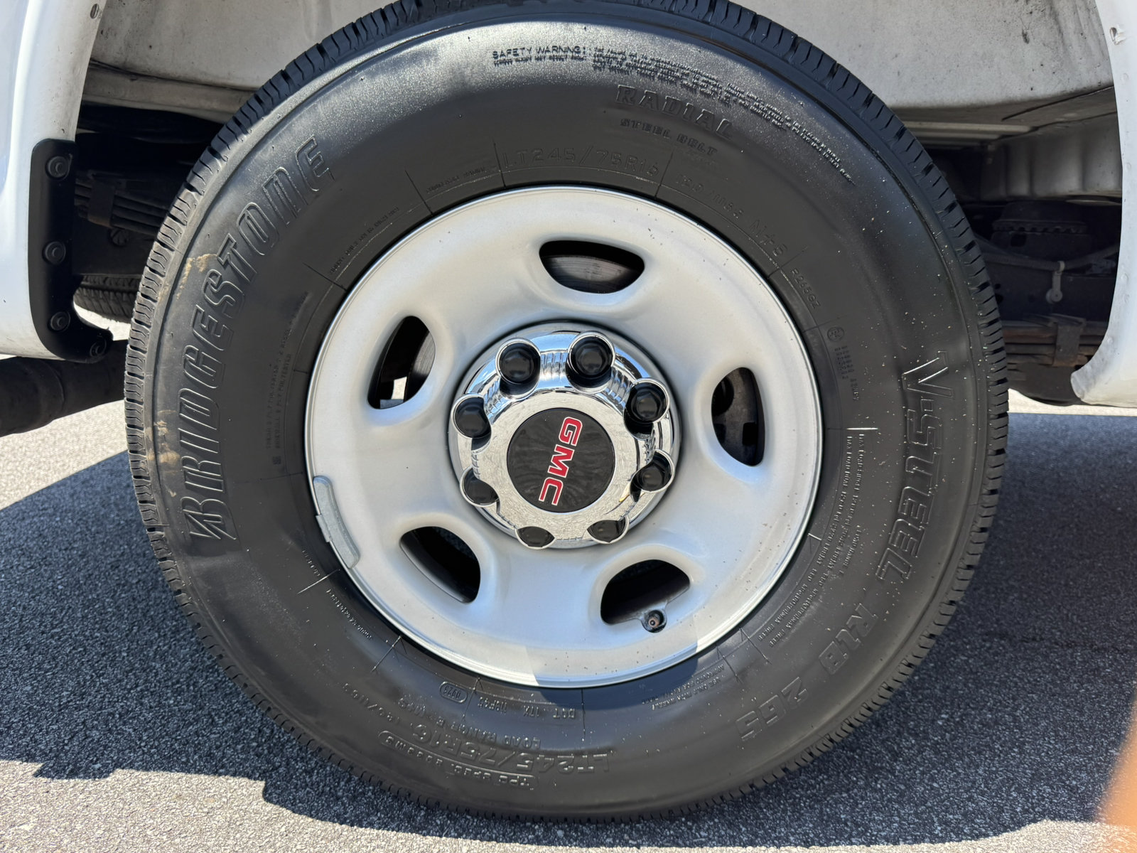 Used 2025 GMC Savana 3500 LT w/ LT Preferred Equipment Group RWD image 19