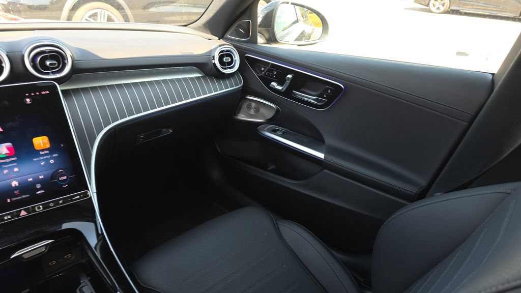 Certified 2025 Mercedes-Benz C 300 4MATIC Sedan image 25