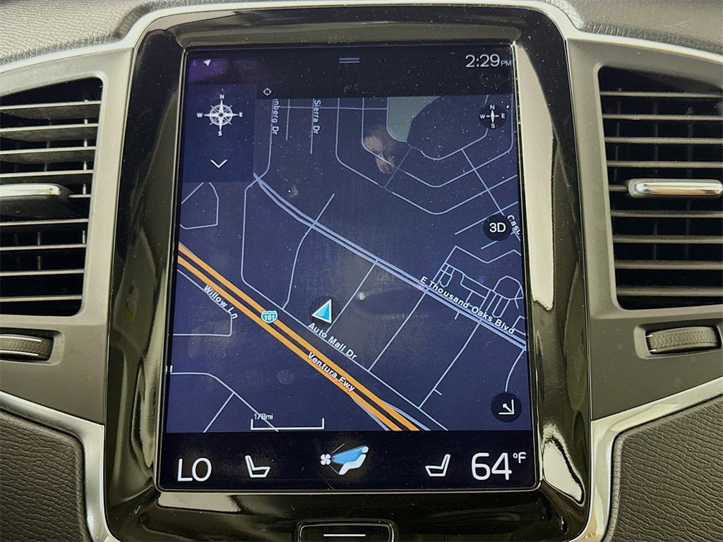 Used 2016 Volvo XC90 T6 Momentum w/ Vision Package image 13