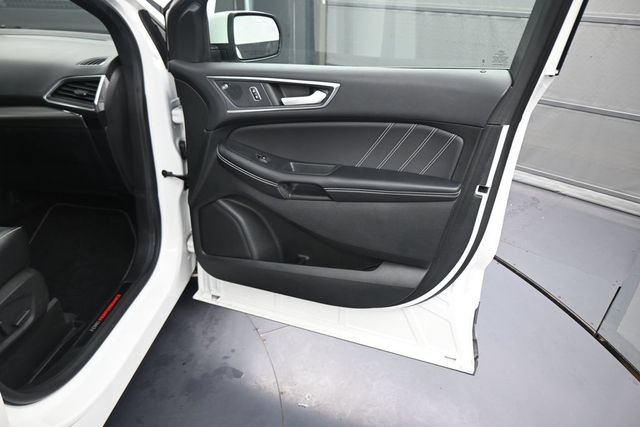 Used 2023 Ford Edge ST w/ Equipment Group 401A AWD/4WD image 13